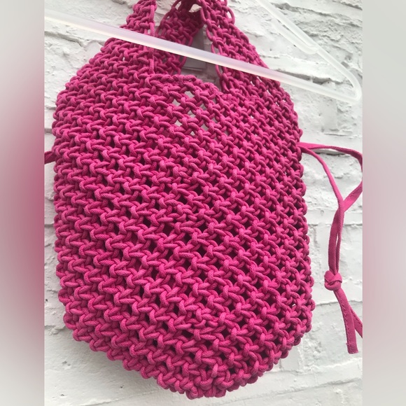 New Cos bright pink woven minibag - Picture 7 of 7